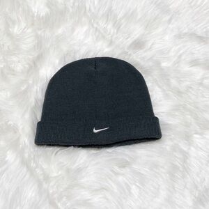 Nike Beanie Winter Hat Gray